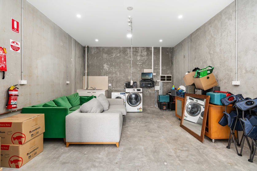 Click to view all images 41/76B Edinburgh Road Marrickville NSW 2204 - Image 2
