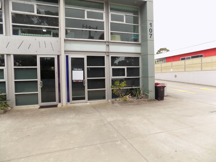 Click to view all images 4/107 Tulip Street Cheltenham VIC 3192 - Image 2