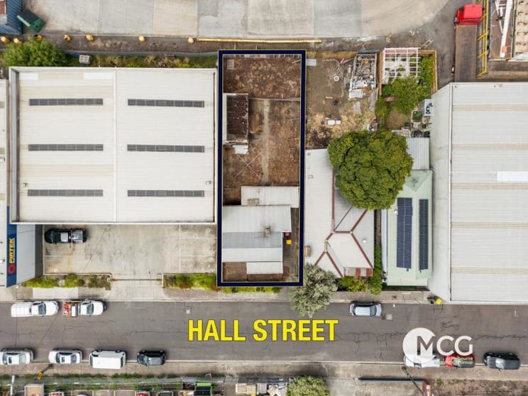 11 Hall Street/11 Hall Street Yarraville VIC 3013 - Image 2