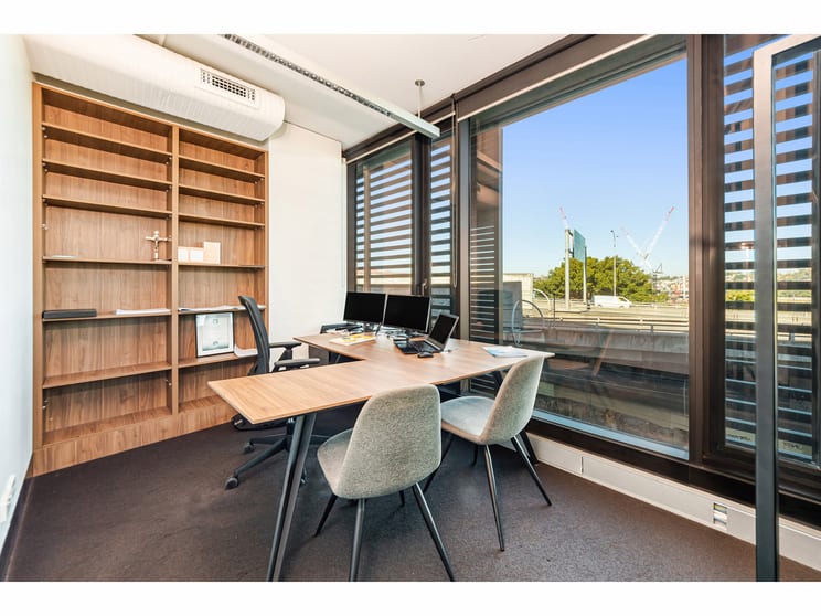 Click to view all images 2.07/55 Miller Street Pyrmont NSW 2009 - Image 2