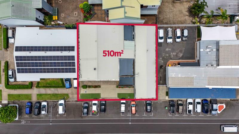Click to view all images 16 Minnie Street Cairns City QLD 4870 - Image 2