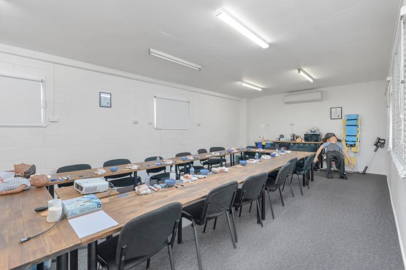 52 Egerton Street Emerald QLD 4720 - Image 3