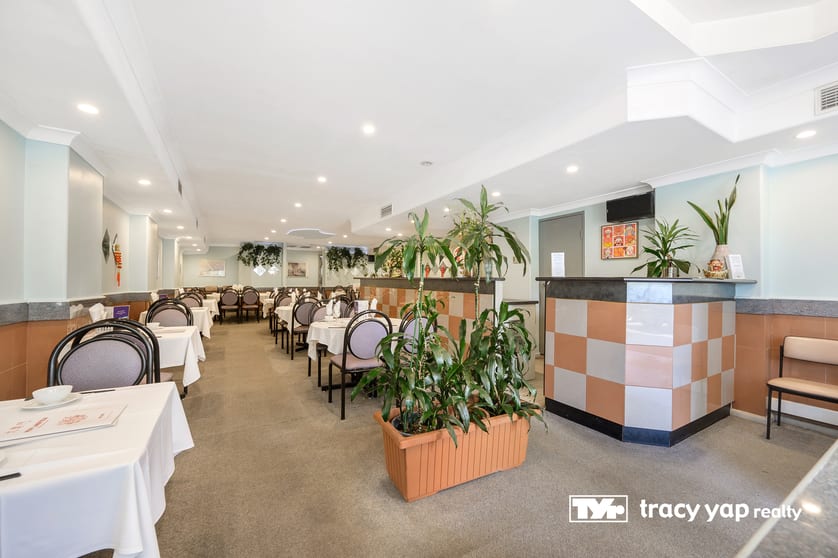 Click to view all images 24 Moore Avenue Lindfield NSW 2070 - Image 3