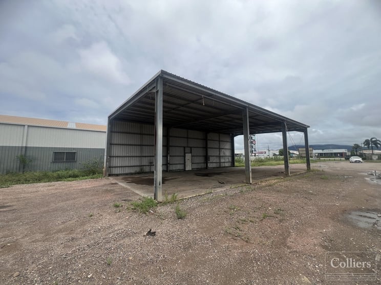 Click to view all images 347 Woolcock Street Garbutt QLD 4814 - Image 2