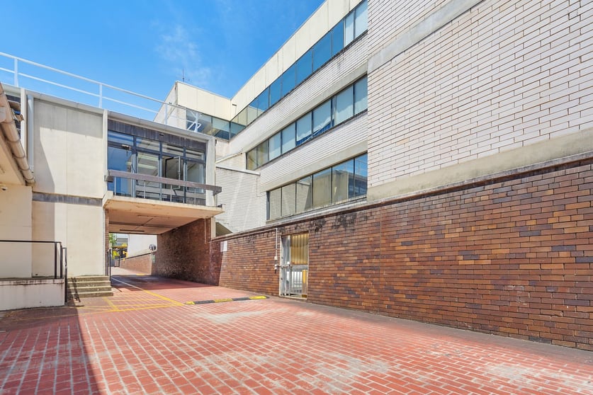 Click to view all images 11 Kildare Road Blacktown NSW 2148 - Image 3
