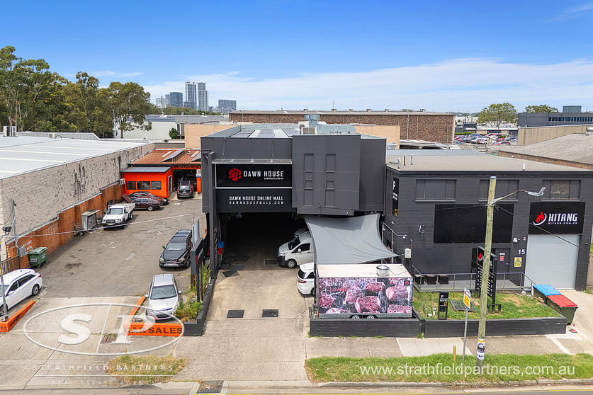 Click to view all images 17 Silverwater Road Auburn NSW 2144 - Image 2