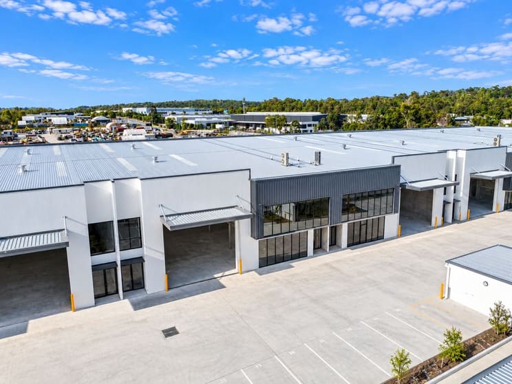 Click to view all images 48 Town Centre Drive Helensvale QLD 4212 - Image 3