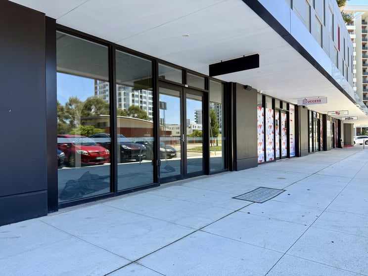 Click to view all images Unit 186, 8 Gribble Street Gungahlin ACT 2912 - Image 1