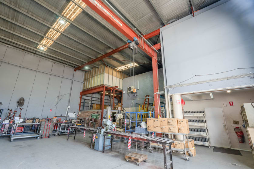 Click to view all images Unit 2/13 York Road Ingleburn NSW 2565 - Image 3