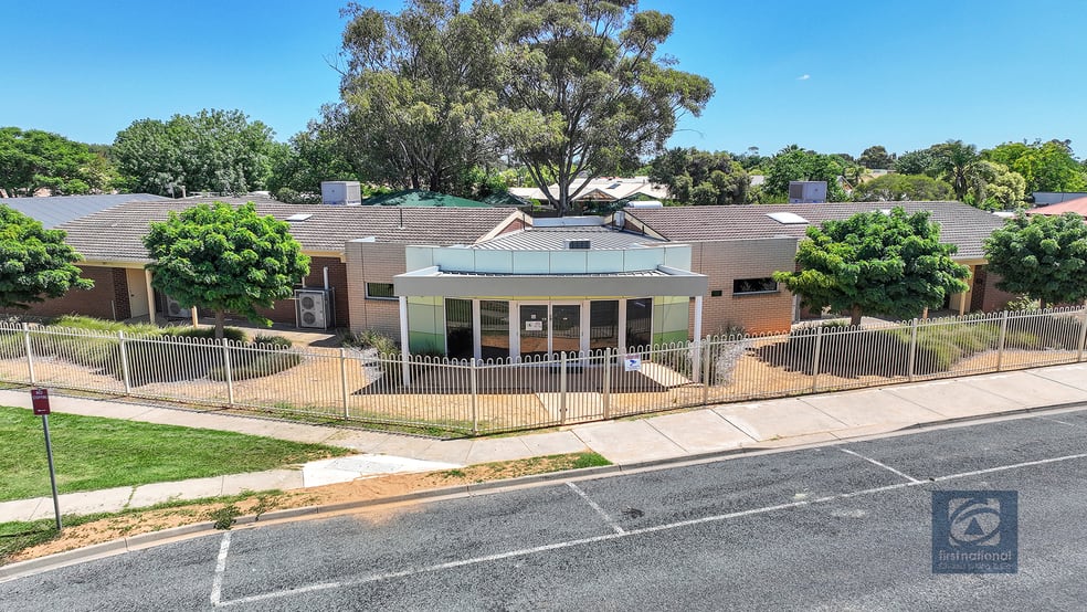 Click to view all images 18 Regent Street Moama NSW 2731 - Image 1