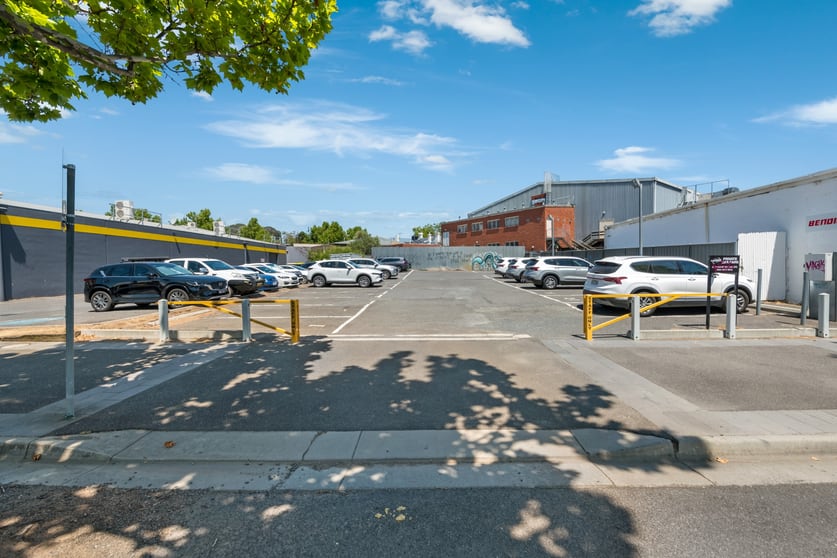 Click to view all images 165 Lyttleton Terrace Bendigo VIC 3550 - Image 1