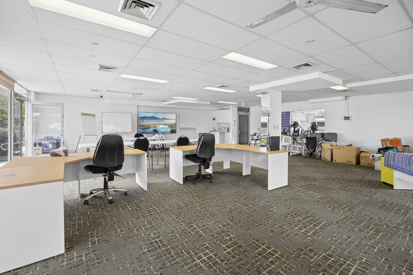 1&2/12 Rickard Road North Narrabeen NSW 2101 - Image 2