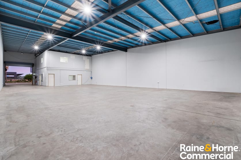 Click to view all images 1/400 Newman Road Geebung QLD 4034 - Image 2