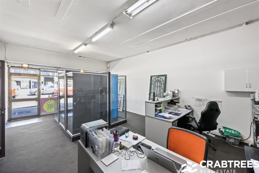 Click to view all images 188 Warrigal Road Oakleigh VIC 3166 - Image 2