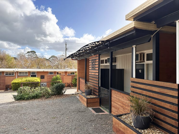 Click to view all images Portland VIC 3305 - Image 3