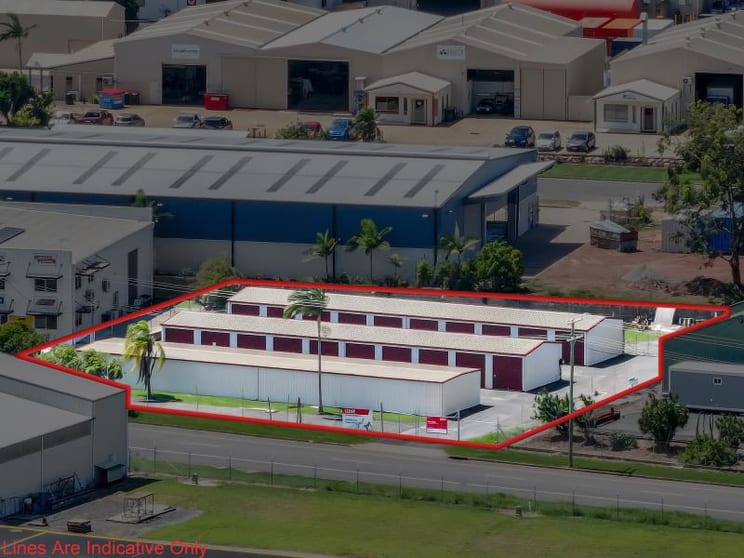Click to view all images Storage Complex/60 Callemondah Dr Clinton QLD 4680 - Image 2