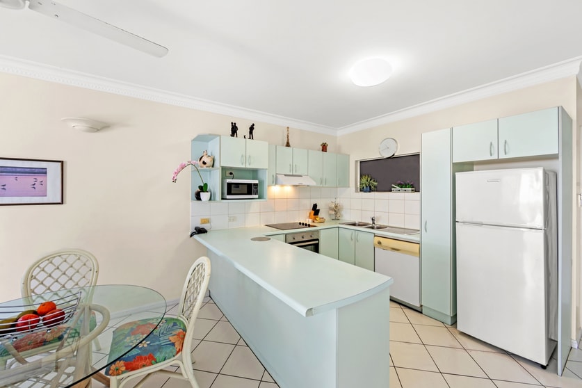 Click to view all images Cairns QLD 4870 - Image 3