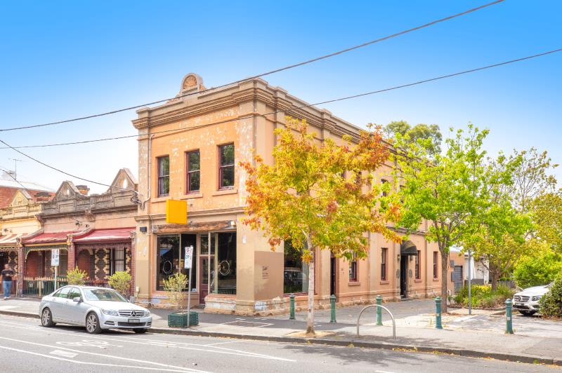 Click to view all images 320 Rathdowne Street Carlton North VIC 3054 - Image 3