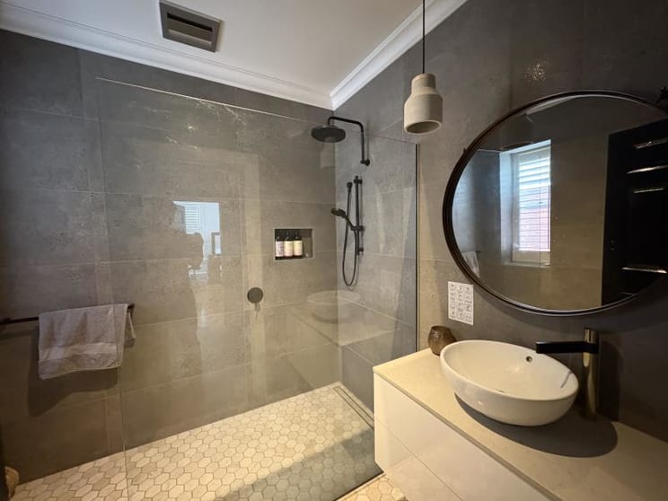 Click to view all images 109 Fitzmaurice Street/109 Fitzmaurice Street Wagga Wagga NSW 2650 - Image 3