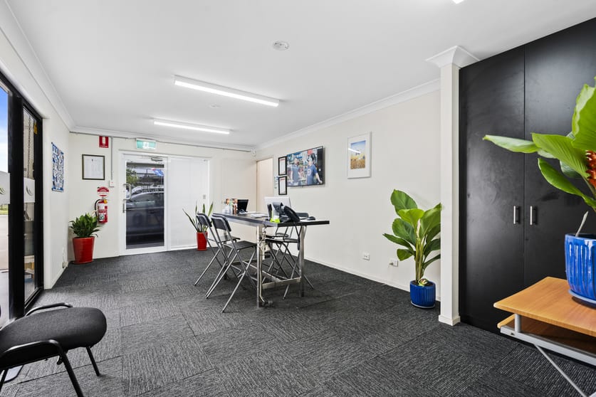 Click to view all images 1/53-55 Steel Street Capalaba QLD 4157 - Image 2