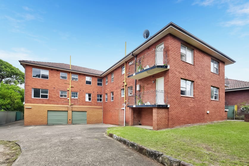 Click to view all images 30 Wigram Street Harris Park NSW 2150 - Image 1