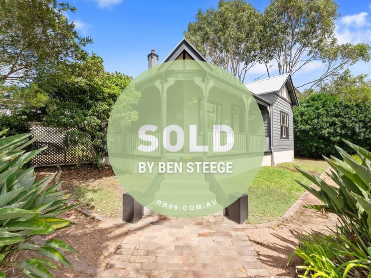 Click to view all images 122 Flora Street Sutherland NSW 2232 - Image 1
