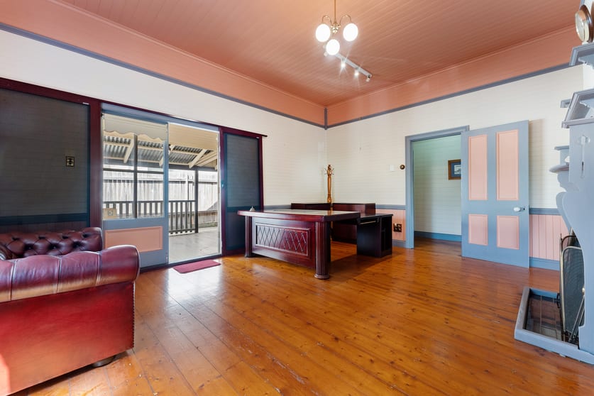 Click to view all images 122 Flora Street Sutherland NSW 2232 - Image 3