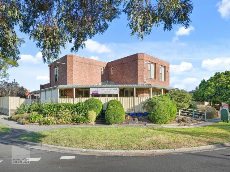 Click to view all images 33-35 Lakewood Drive Knoxfield VIC 3180 - Image 2
