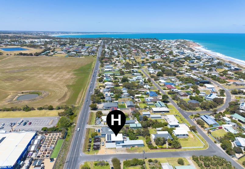 Click to view all images 45 Port Elliot Road Port Elliot SA 5212 - Image 1