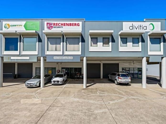 Click to view all images 2/12 Abercrombie Street Rocklea QLD 4106 - Image 1