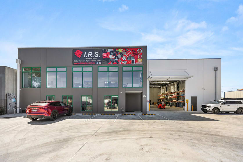 Click to view all images 29 Rimfire Drive Hallam VIC 3803 - Image 3
