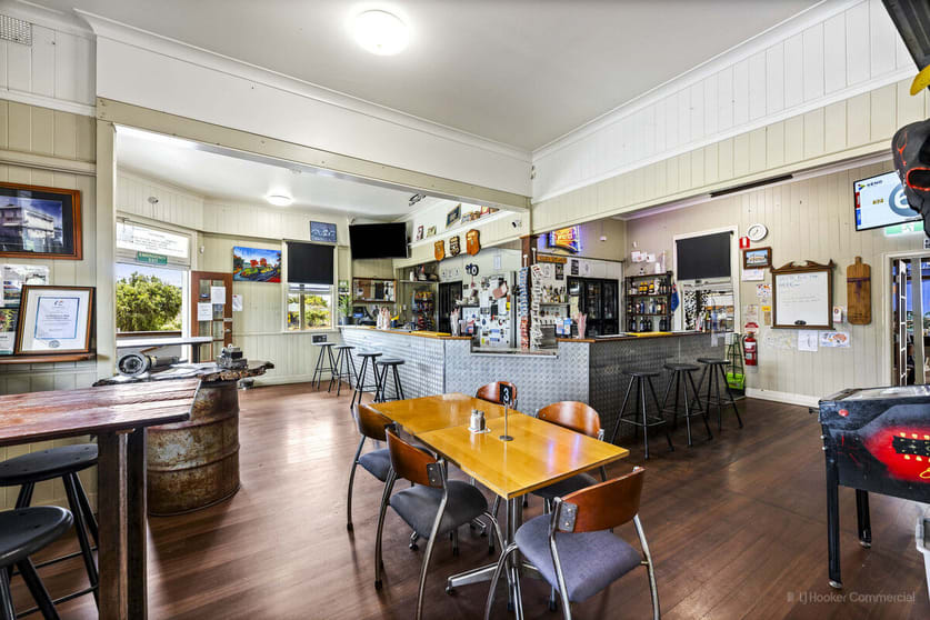 Click to view all images 1 Pilton Street Greenmount QLD 4359 - Image 2