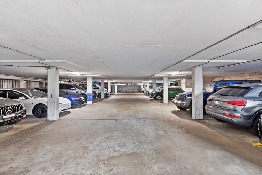 Click to view all images 37-43 Alexander Street Crows Nest NSW 2065 - Image 4