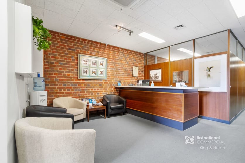 Click to view all images 107 Main Street Bairnsdale VIC 3875 - Image 2