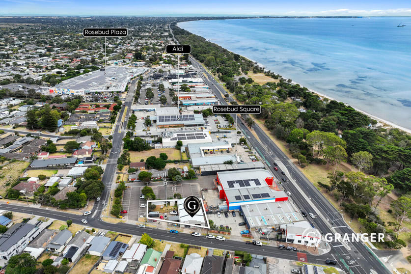 Click to view all images 2 First Avenue Rosebud VIC 3939 - Image 3