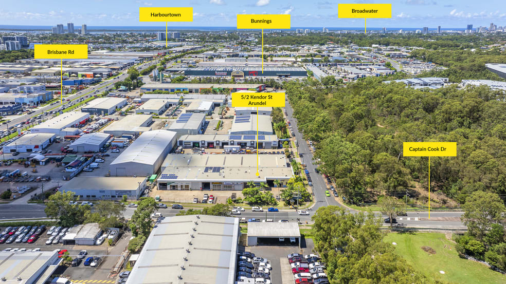 Click to view all images 5/2 Kendor Street Arundel QLD 4214 - Image 3