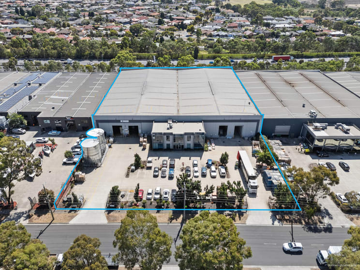 Click to view all images 62 Northgate Drive Thomastown VIC 3074 - Image 1