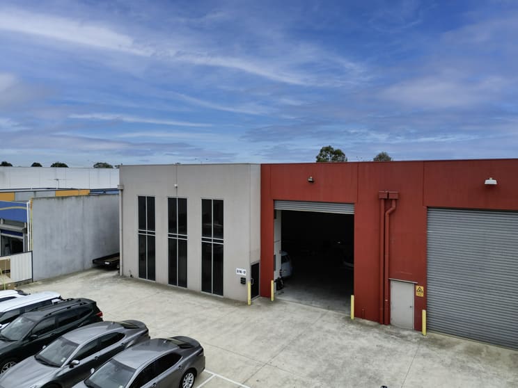 Click to view all images 3/16-17 Hammer Court Hoppers Crossing VIC 3029 - Image 1