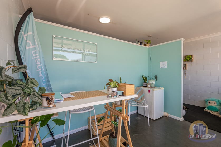Click to view all images 46 Maryborough Street Bundaberg Central QLD 4670 - Image 2