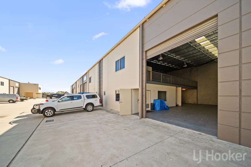 Click to view all images 11/11-13 Lorn Road Crestwood NSW 2620 - Image 2