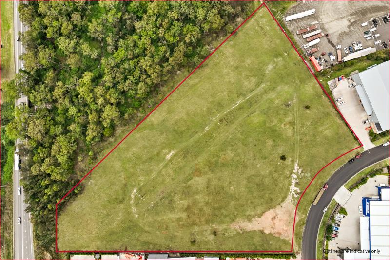 Click to view all images 21 Elwell Close Beresfield NSW 2322 - Image 2