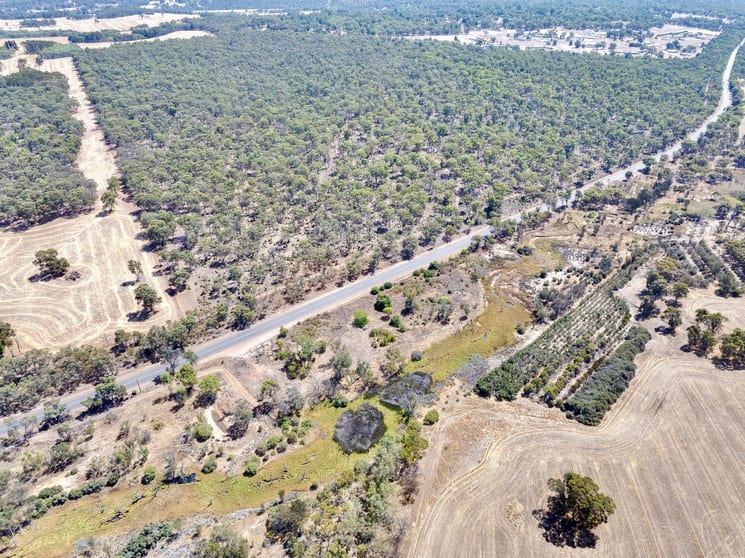 Click to view all images 3702 Great Eastern Highway Copley WA 6562 - Image 2