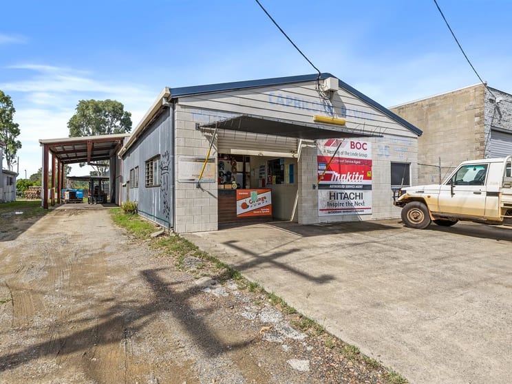 Click to view all images 36 Knight Street Park Avenue QLD 4701 - Image 1