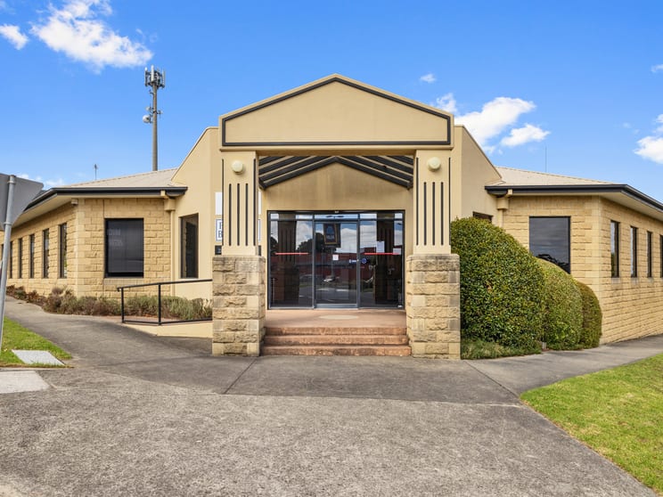 5a Church Street Leongatha VIC 3953 - Image 2