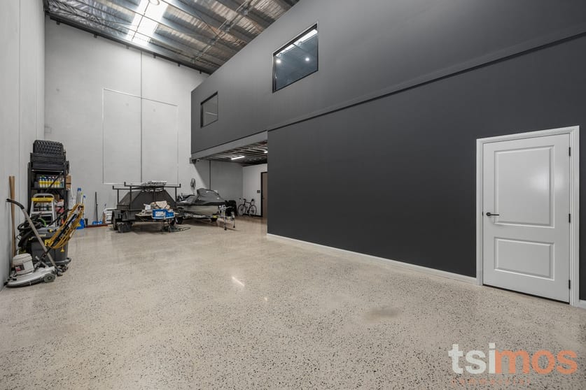 Click to view all images 19/210 Boundary Road Braeside VIC 3195 - Image 3