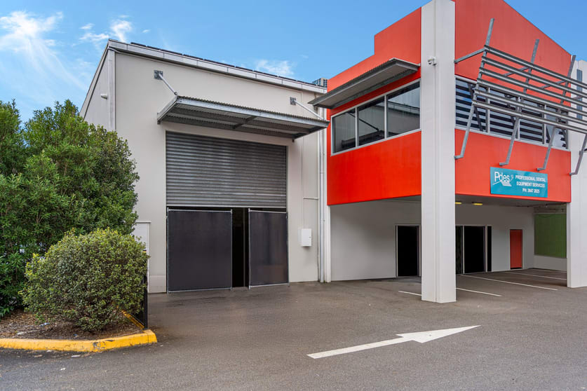 Click to view all images 10/1029 Manly Road Tingalpa QLD 4173 - Image 1