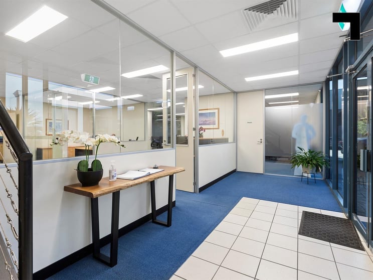 Click to view all images 3/899 Wellington Road Rowville VIC 3178 - Image 2