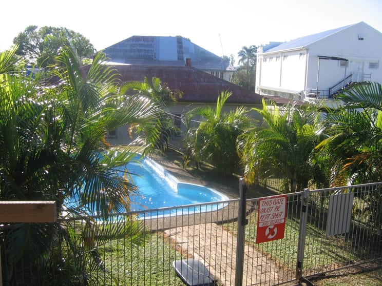 Click to view all images Innisfail QLD 4860 - Image 2