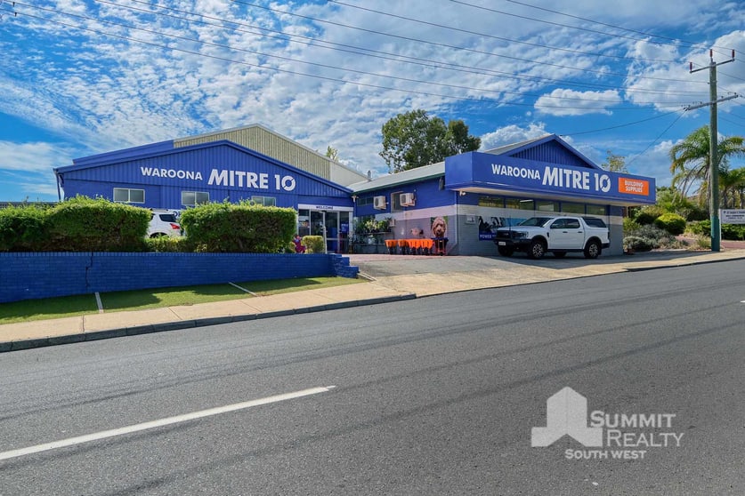 Click to view all images 60 South West Highway Waroona WA 6215 - Image 1