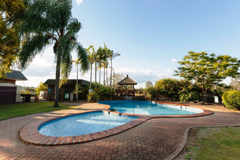 Click to view all images Raceview QLD 4305 - Image 1